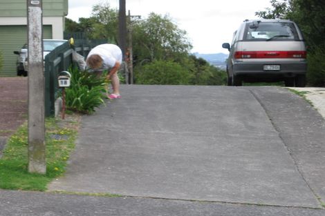 Photo of property in 18 Stanley Road, Glenfield, Auckland, 0629
