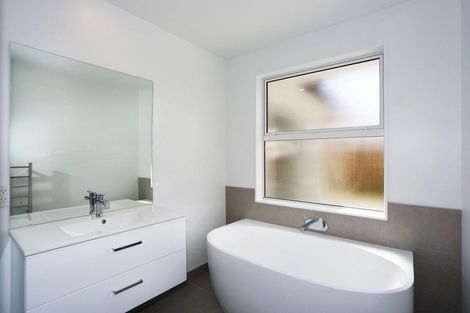 Photo of property in 14 Olivia Road, Pukekohe, 2120