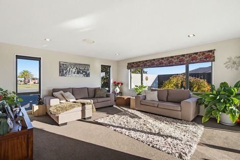 Photo of property in 27 Sovereign Boulevard, Kaiapoi, 7630