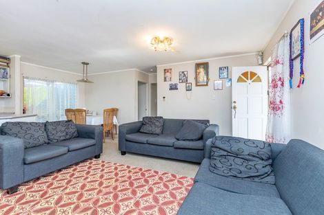 Photo of property in 2/29 Earlsworth Road, Mangere East, Auckland, 2024