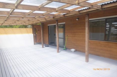 Photo of property in 1/81 Kaurilands Road, Titirangi, Auckland, 0604