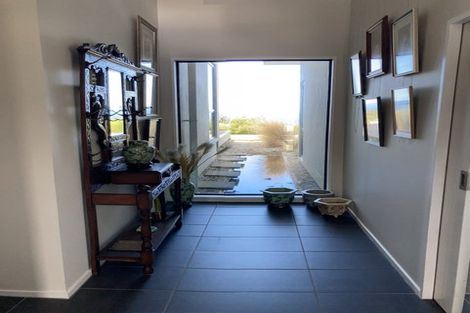 Photo of property in 25 Highgrove, Saint Clair, Dunedin, 9012