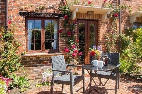 Photo of property in Orchard Cottages, 312/6 Point Road, Monaco, Nelson, 7011