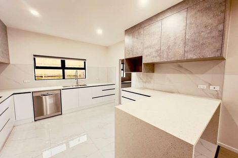 Photo of property in 10 Viv Green Place, Pokeno, 2402
