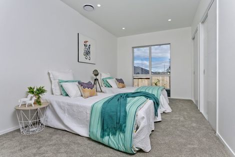 Photo of property in 66 Taikura Avenue, Red Beach, 0932