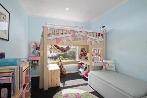 Photo of property in 120 Lisle Farm Drive, Pukekohe, 2120