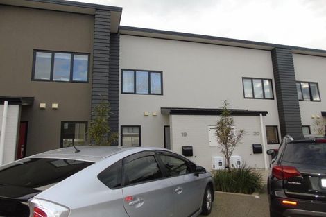 Photo of property in 19/9u Surrey Street, Tawa, Wellington, 5028