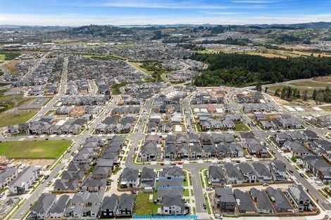Photo of property in 83 Drumbuoy Drive, Flat Bush, Auckland, 2019