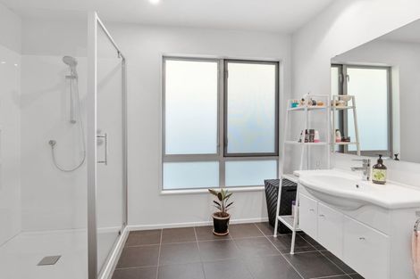 Photo of property in 13 Cheshire Place, Stoke, Nelson, 7011