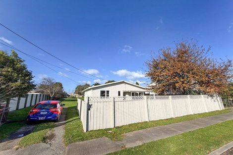 Photo of property in 6 Murray Street, Aramoho, Whanganui, 4500