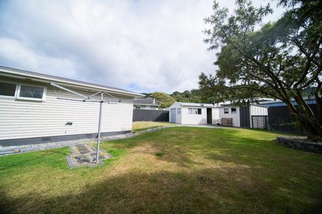 Photo of property in 18 Manutuke Street, Wainuiomata, Lower Hutt, 5014