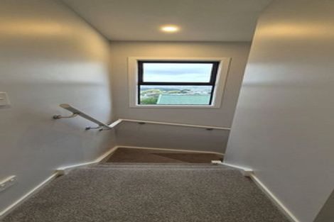 Photo of property in 6 Woodcarver Lane, Titahi Bay, 5022