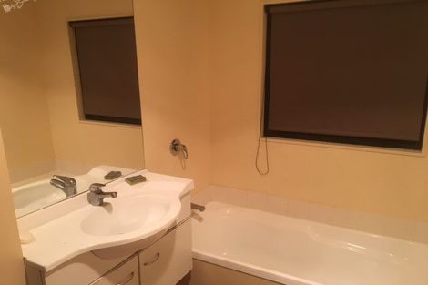 Photo of property in 13/8 Margan Avenue, New Lynn, Auckland, 0600