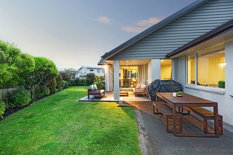 Photo of property in 9 The Pier, Whitby, Porirua, 5024