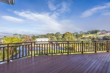 Photo of property in 7 Chamberlain Road, Massey, Auckland, 0614