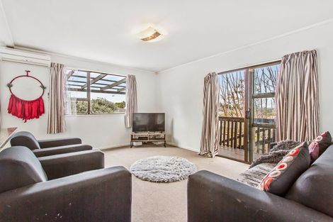 Photo of property in 2/63 John Walker Drive, Manurewa, Auckland, 2102
