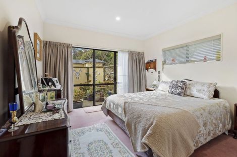 Photo of property in 5u8 Court Road, Tawa, Wellington, 5028