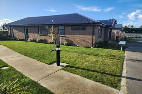 Photo of property in 27 Glendene Court, Rolleston, 7614