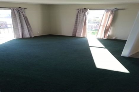 Photo of property in 64 Burundi Avenue, Clendon Park, Auckland, 2103
