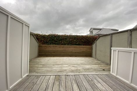 Photo of property in Pirie Street Townhouses, 22/35u Pirie Street, Mount Victoria, Wellington, 6011