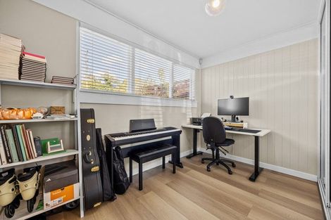 Photo of property in 22 Royal Road, Massey, Auckland, 0614