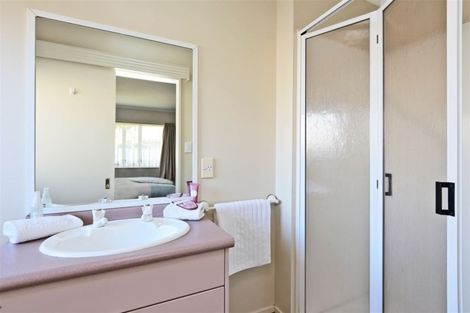 Photo of property in 4 Gresham Place, Taradale, Napier, 4112