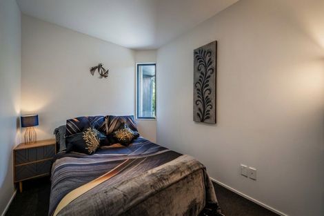Photo of property in 18 Korokoro Road, Korokoro, Lower Hutt, 5012
