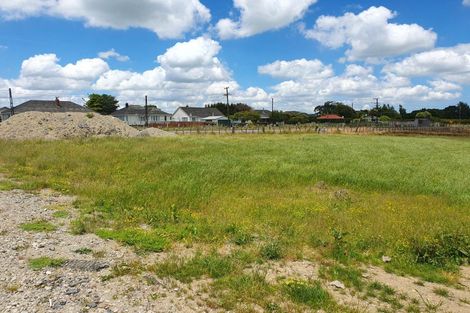 Photo of property in 16b Masefield Street, Cockle Bay, Auckland, 2014