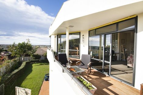 Photo of property in 49 Churchill Drive, Taradale, Napier, 4112