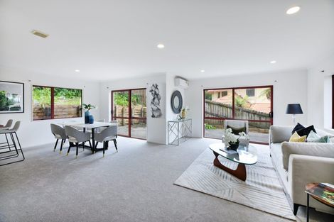 Photo of property in 11 San Carlo Court, Henderson, Auckland, 0612