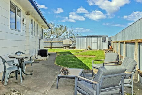 Photo of property in 15 Cooke Place, Taradale, Napier, 4112