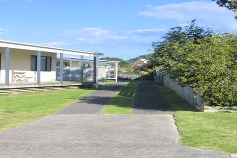 Photo of property in 104b Linton Crescent, Whangamata, 3620