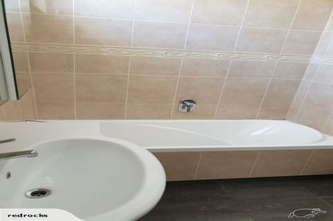 Photo of property in 333 The Parade, Island Bay, Wellington, 6023