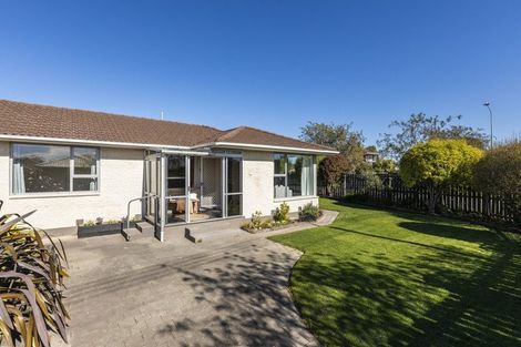 Photo of property in 24 Thompsons Road, Belfast, Christchurch, 8051