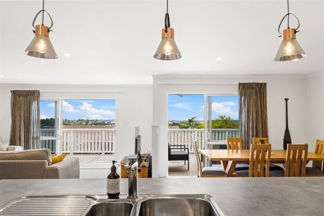 Photo of property in 22a Raelene Place, Massey, Auckland, 0614