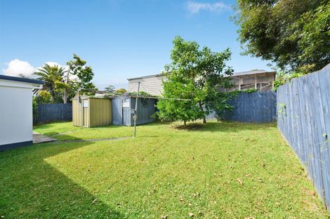 Photo of property in 44 Kohekohe Street, New Lynn, Auckland, 0600