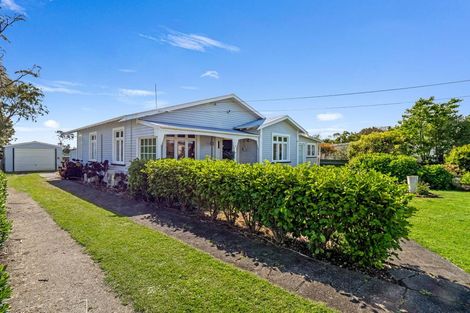 Photo of property in 11 Bear Street, Waverley, 4510