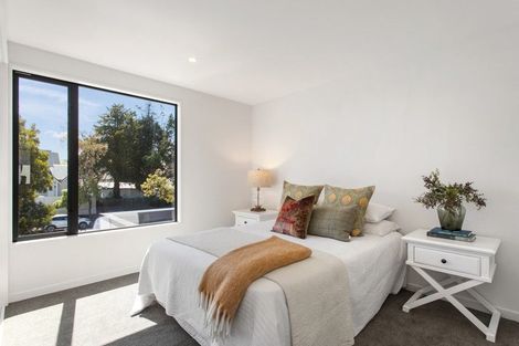 Photo of property in 54b Innes Road, St Albans, Christchurch, 8052