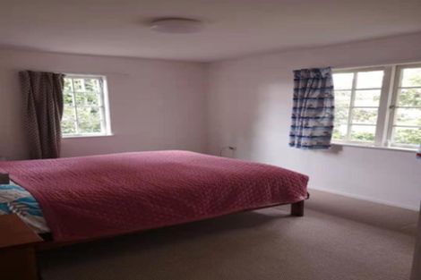 Photo of property in 14 Porter Avenue, Te Atatu South, Auckland, 0610