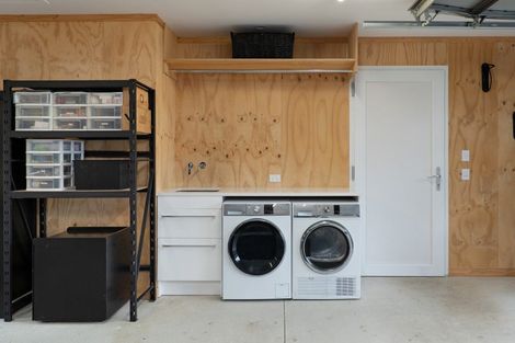 Photo of property in 22 Woodlau Rise, Huntsbury, Christchurch, 8022