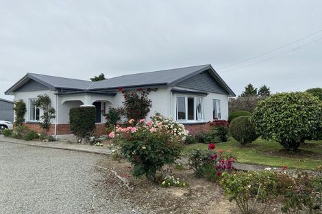 Photo of property in 92 Lady Barkly Road, Winton, 9782