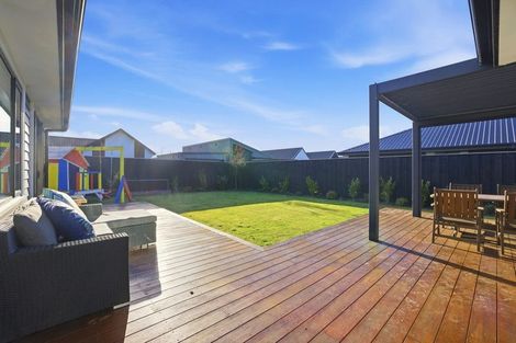 Photo of property in 5 Tulett Park Drive, Casebrook, Christchurch, 8051