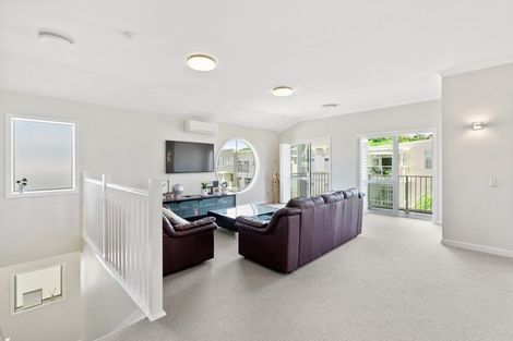 Photo of property in 26 Kensington Drive, Orewa, 0931