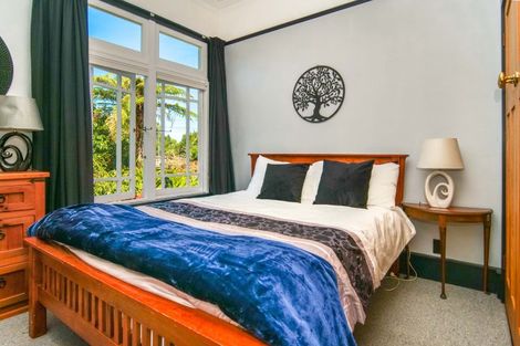 Photo of property in 145 Russell Street, Westport, 7825