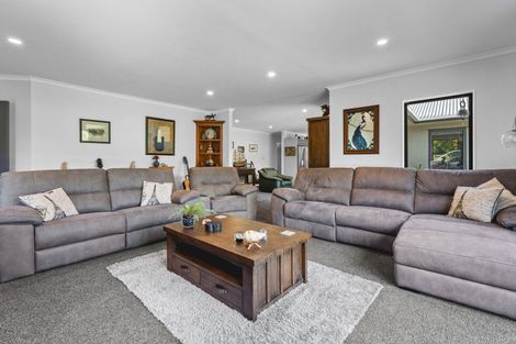 Photo of property in 5523 Masterton Castlepoint Road, Tinui, Masterton, 5889