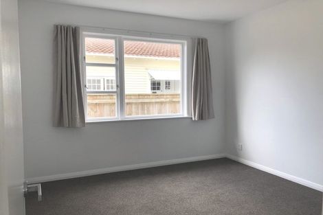 Photo of property in 4 Moana Grove, Waiwhetu, Lower Hutt, 5010