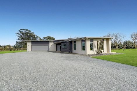 Photo of property in 2532 River Road, Horsham Downs, Hamilton, 3281