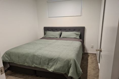 Photo of property in 43 Pleasant Road, Glen Eden, Auckland, 0602