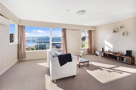 Photo of property in 28 Spinnaker Drive, Whitby, Porirua, 5024