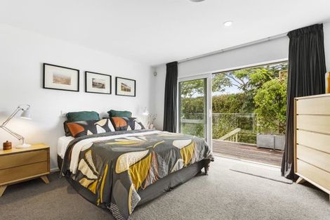 Photo of property in 6 Stephanie Close, Glenfield, Auckland, 0629